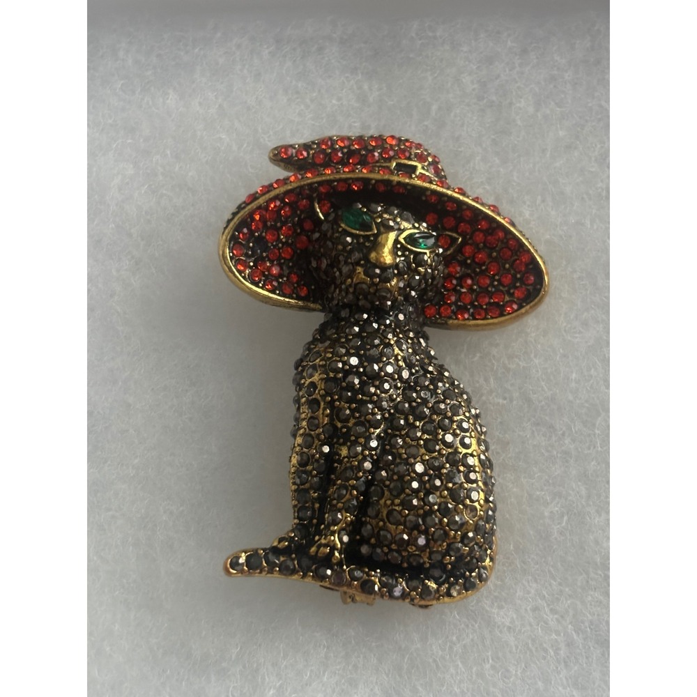 Vintage Style Rhinestone Cat in Red Hat Brooch Gold Tone Feline Pin Green Eyes
